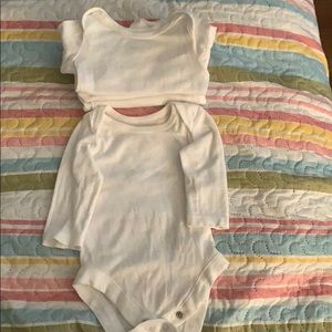 Basic white T-shirts Long sleeve four of them